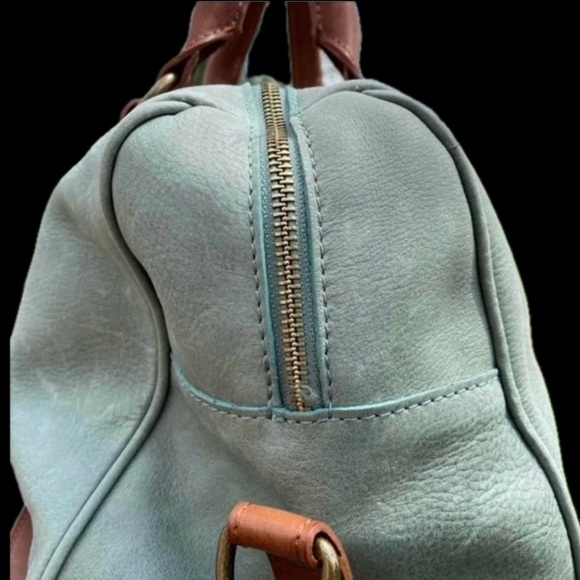 I Medici Firenze Italian Leather Handbag - Picture 6 of 10